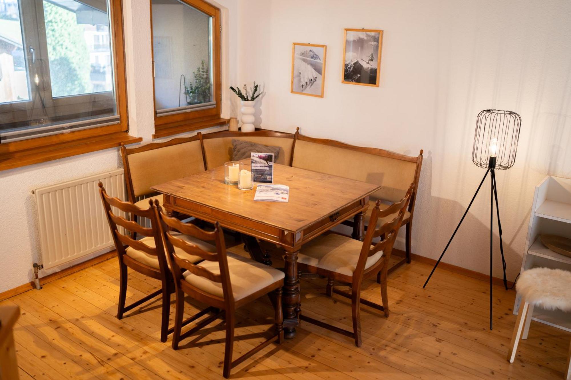 Homy Alpine Deluxe Chalet In St Anton Im Montafon Sankt Anton im Montafon Buitenkant foto
